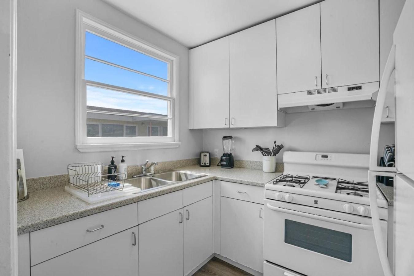 Apartment 500 Ft To Ocean Relaxing Parking Wifi 838 San Diego